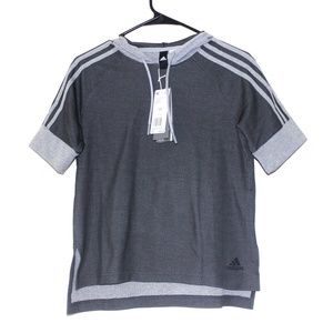 NWT ADIDAS SHORT SLEEVE HOODIE SIZE XS